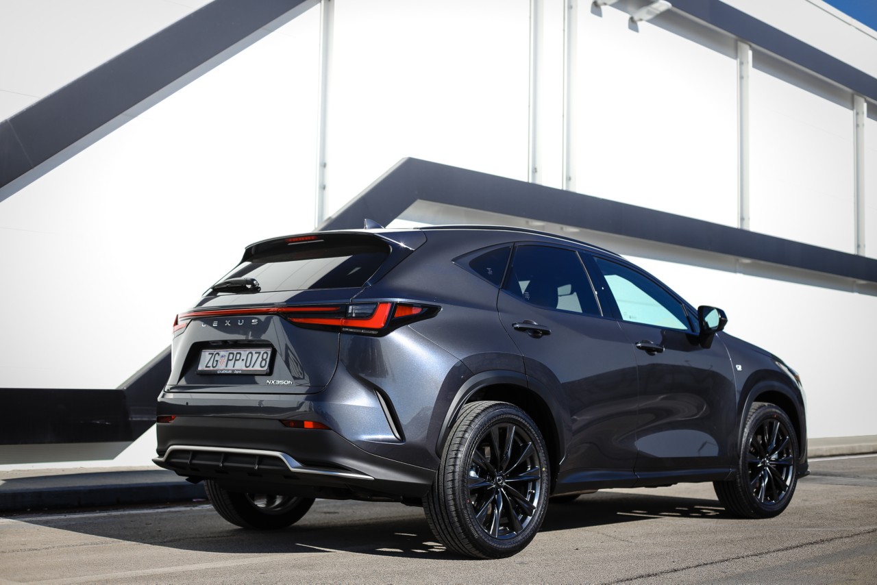 lexus nx