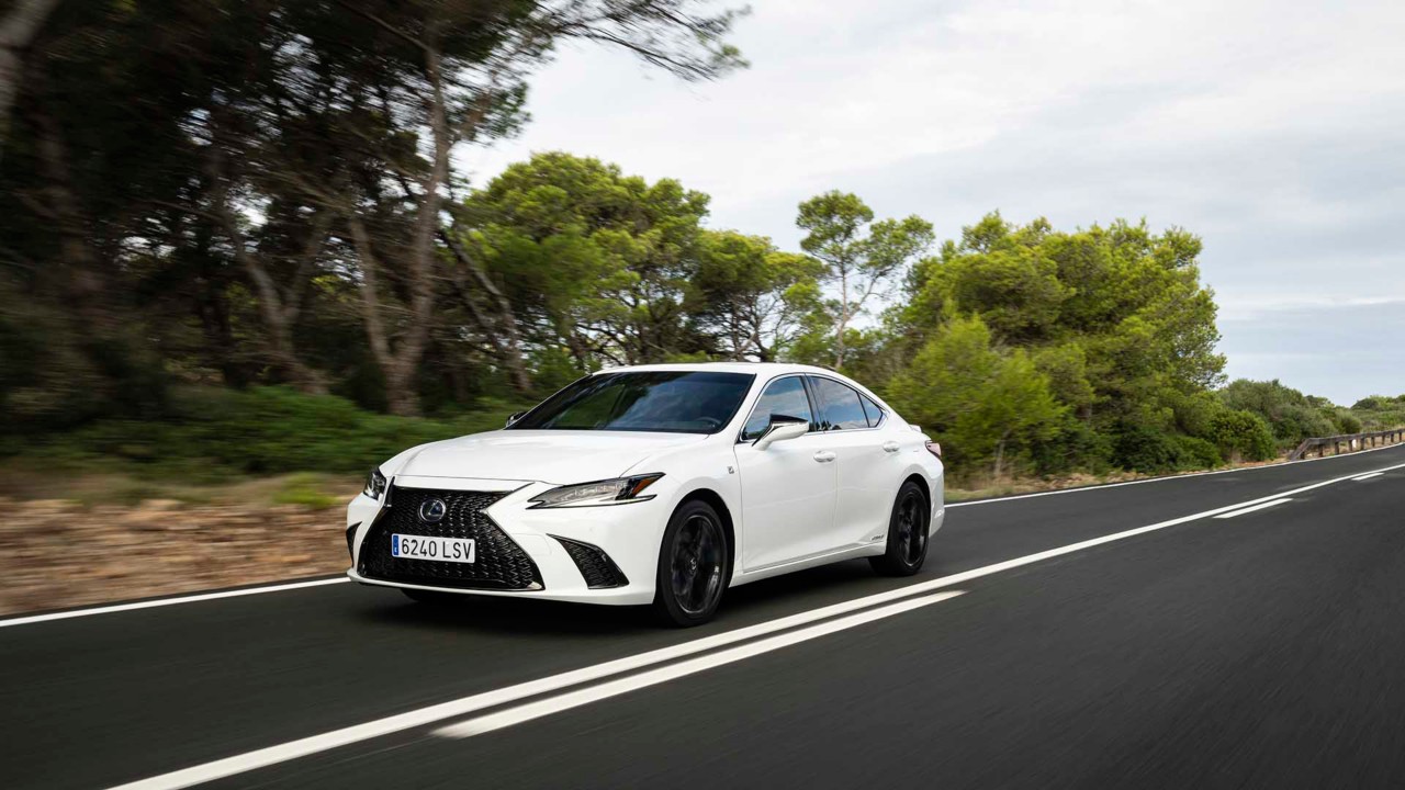 Lexus ES