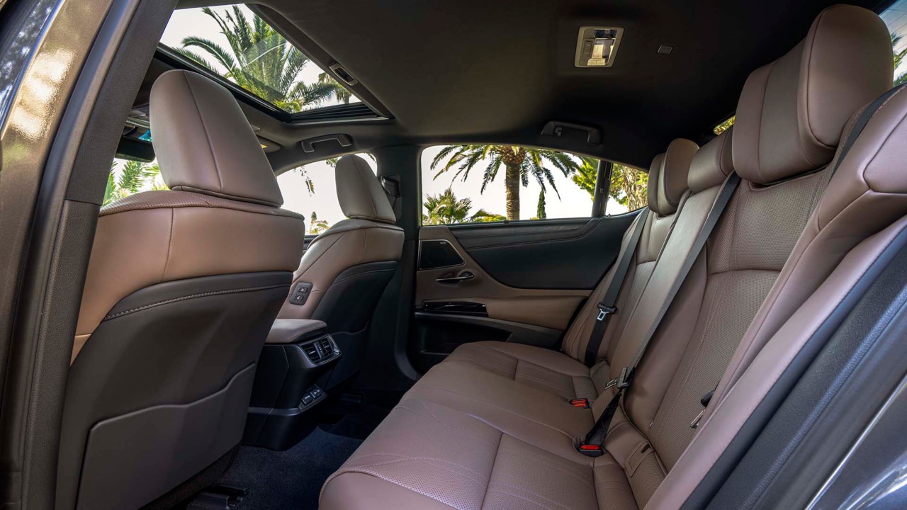 lexus es