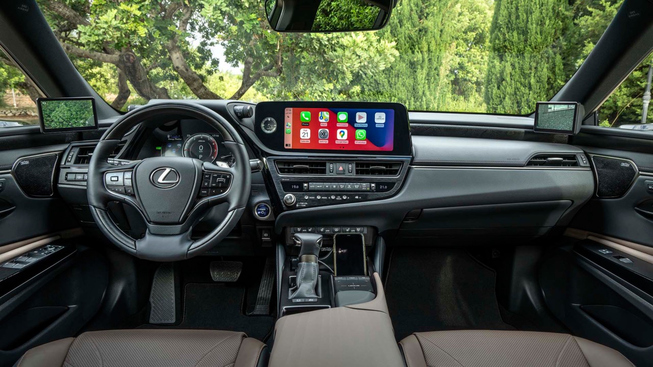 Lexus ES