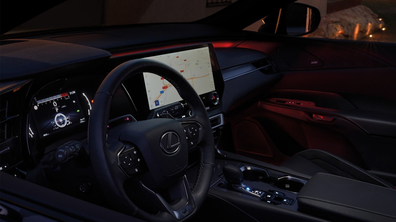 Lexus RX drivers cockpit 